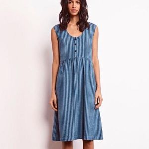 Ruby dress in promenade